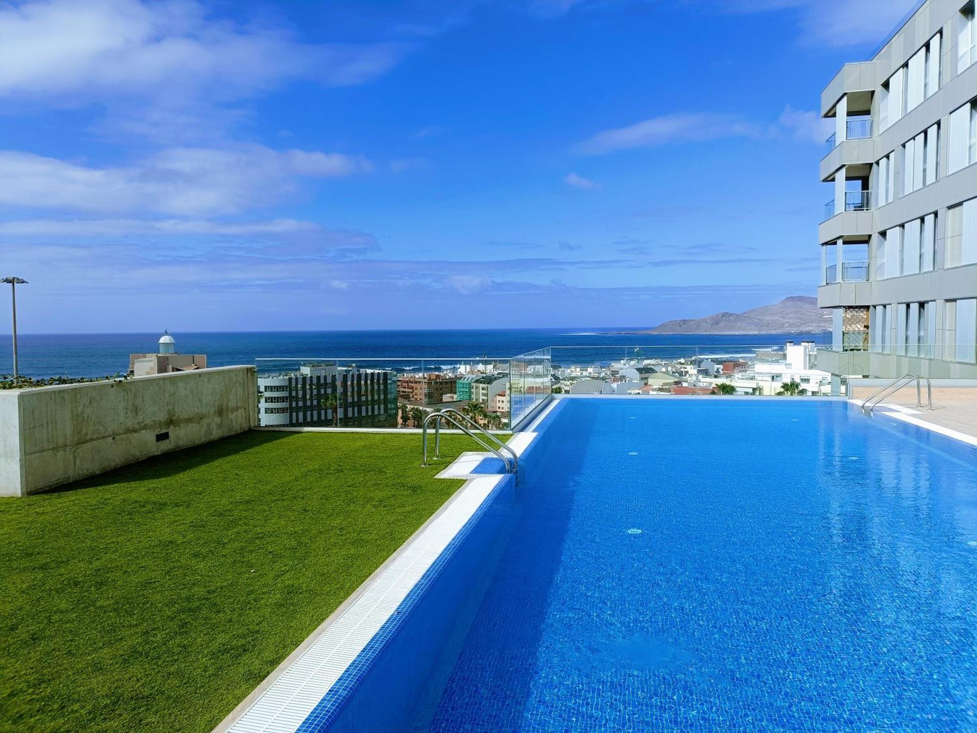 Luxury Las Canteras, Pool & Gym Лас-Пальмас-де-Гран-Канария Экстерьер фото